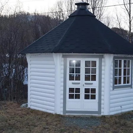 Heggelund * Svensby