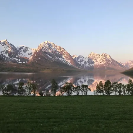 בית נופש Heggelund *