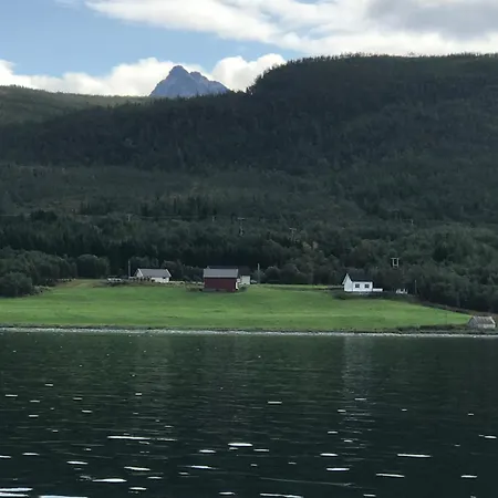 Heggelund בית נופש *